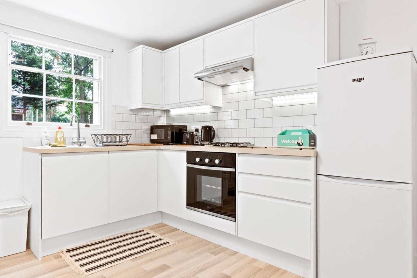 Airy Spacious 1 Bedroom Aprtment With Garden In Brixton ลอนดอน ภายนอก รูปภาพ